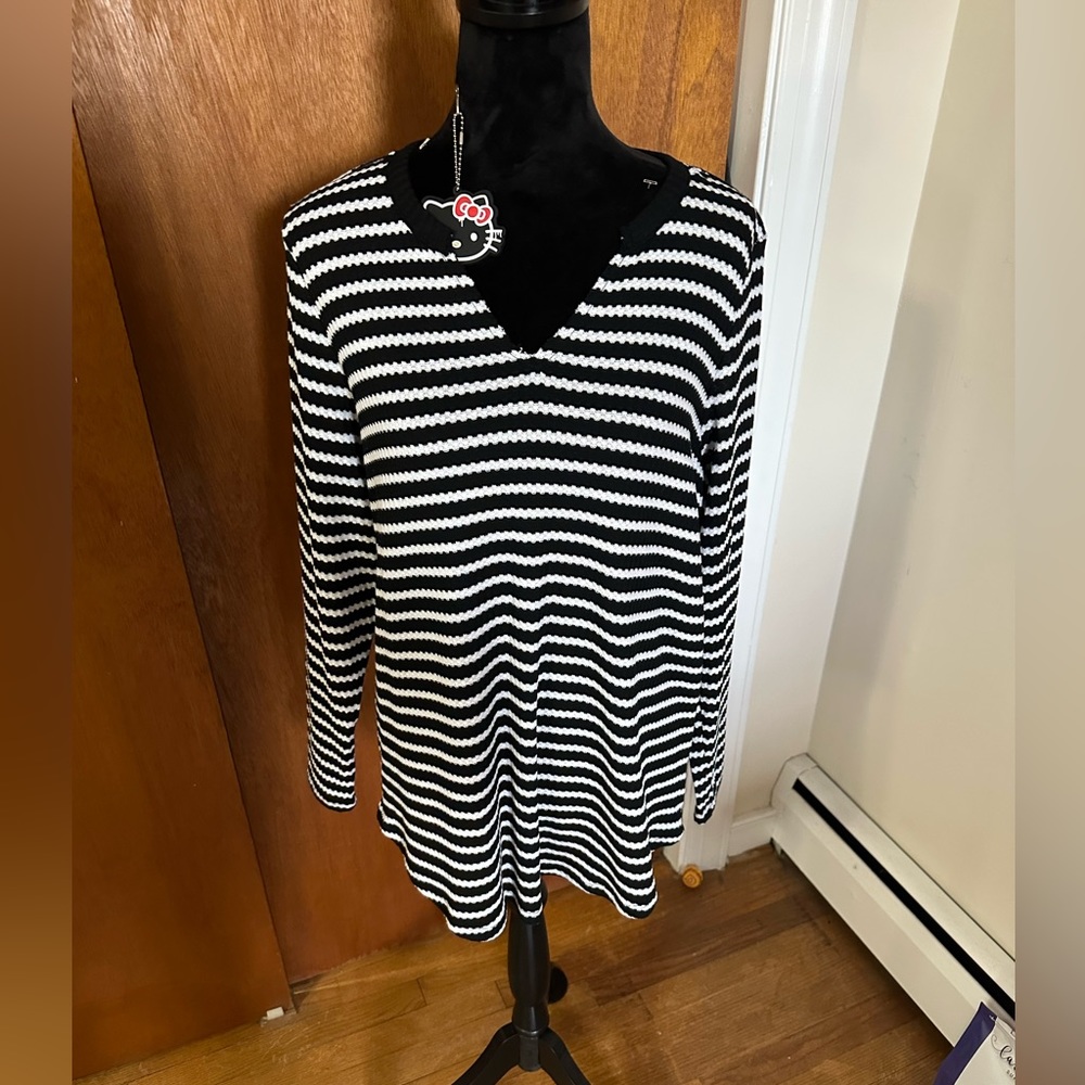 BNWT- Torrid top